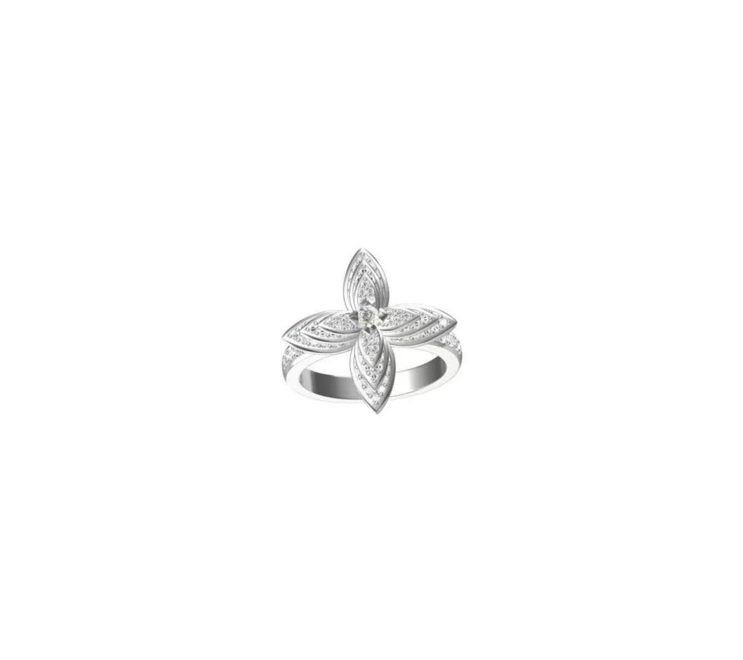 Van Cleef & Arpels Alhambra Ring